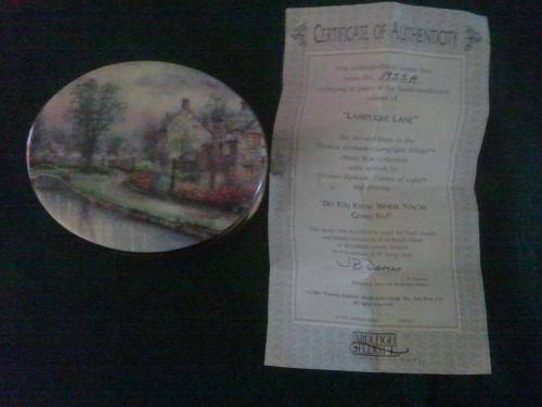 Thomas KinKade Lamplight Lane Music Box2.jpg