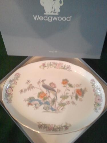 Wedgewood Boxed Kutani Crane oval tray.jpeg