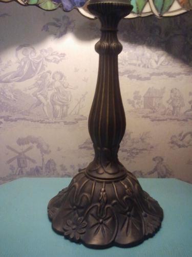 Butterfly Tiffany Lamp2.jpg