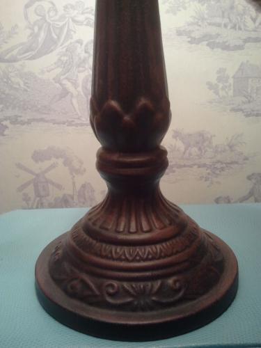 Rose Pattern Tiffany Lamp2.jpg