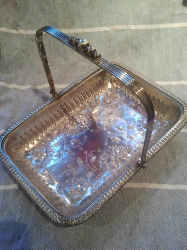 Silver Plated Decrative beaten Cake Basket.jpg