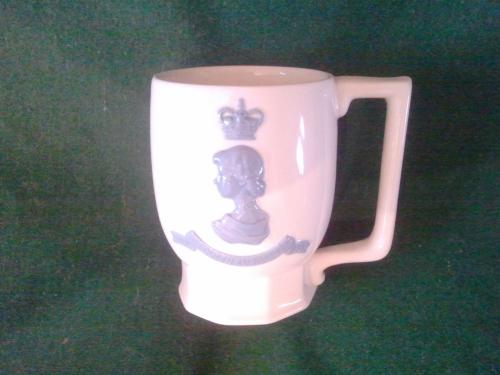 Wedgewood Coronation Mug Blue on White 1953.jpeg
