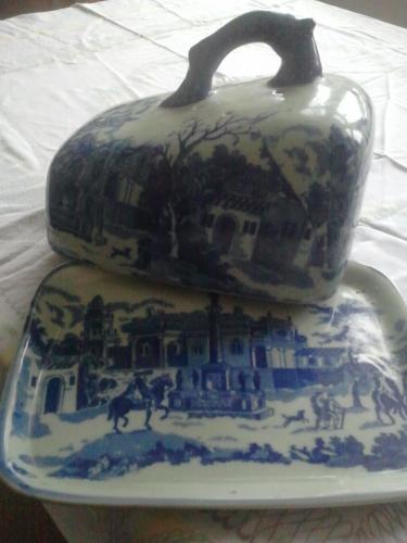 Blue & White Cheese Dish2.jpg